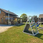 Feriehus Bialolawki Kwik